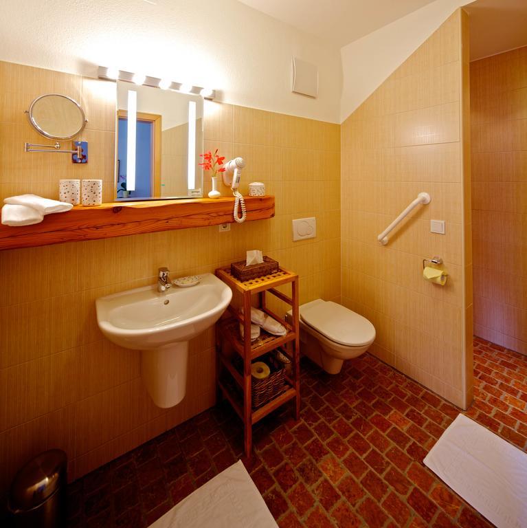 Gastehaus Samira Hotel Пурбах ам Нойзидлерзее Стая снимка